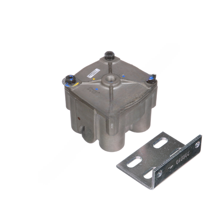 BW  065181 R-12   RELAY VALVE A