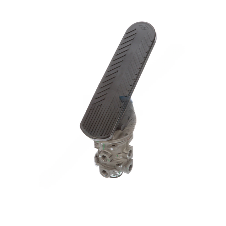 BW  102607N DUAL BRAKE VALVE
