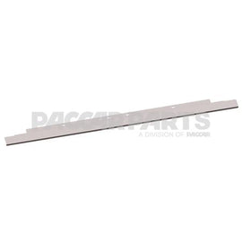 MD8444 PANEL-GRILLE/BUMPER FILLER W900B 09+
