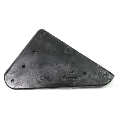 K140-2437-8R Gusset - Crossmember RH